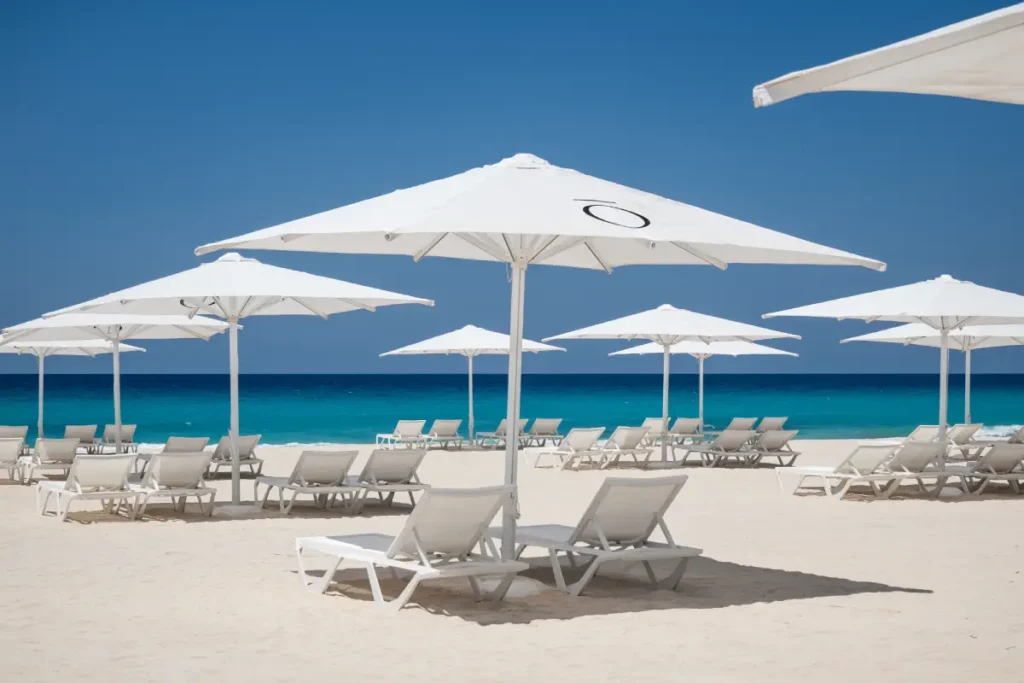 r my otel north coast 19